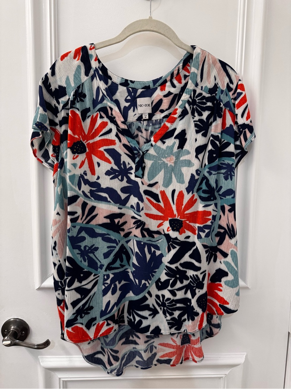 NIC+ZOE Short Sleeve Floral V-Neck Top in Red, Navy, Teal & Pink